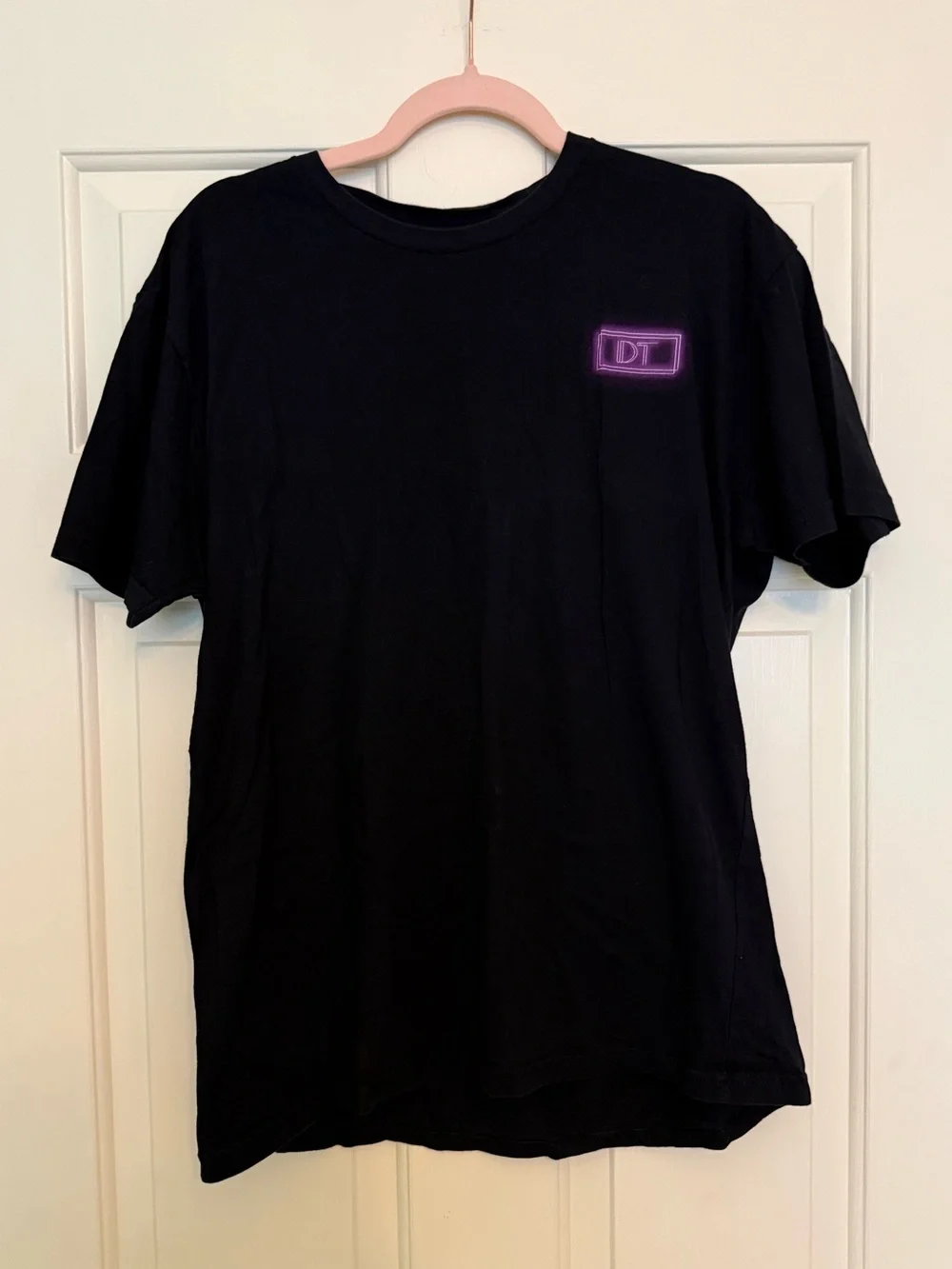 unisex dolan twins official merch tshirt!